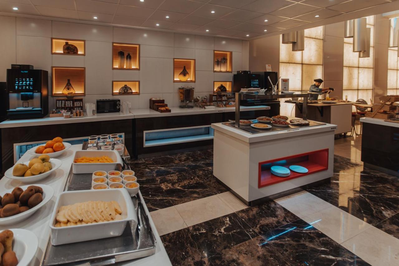 Gran Hotel Don Manuel Caces Εξωτερικό φωτογραφία